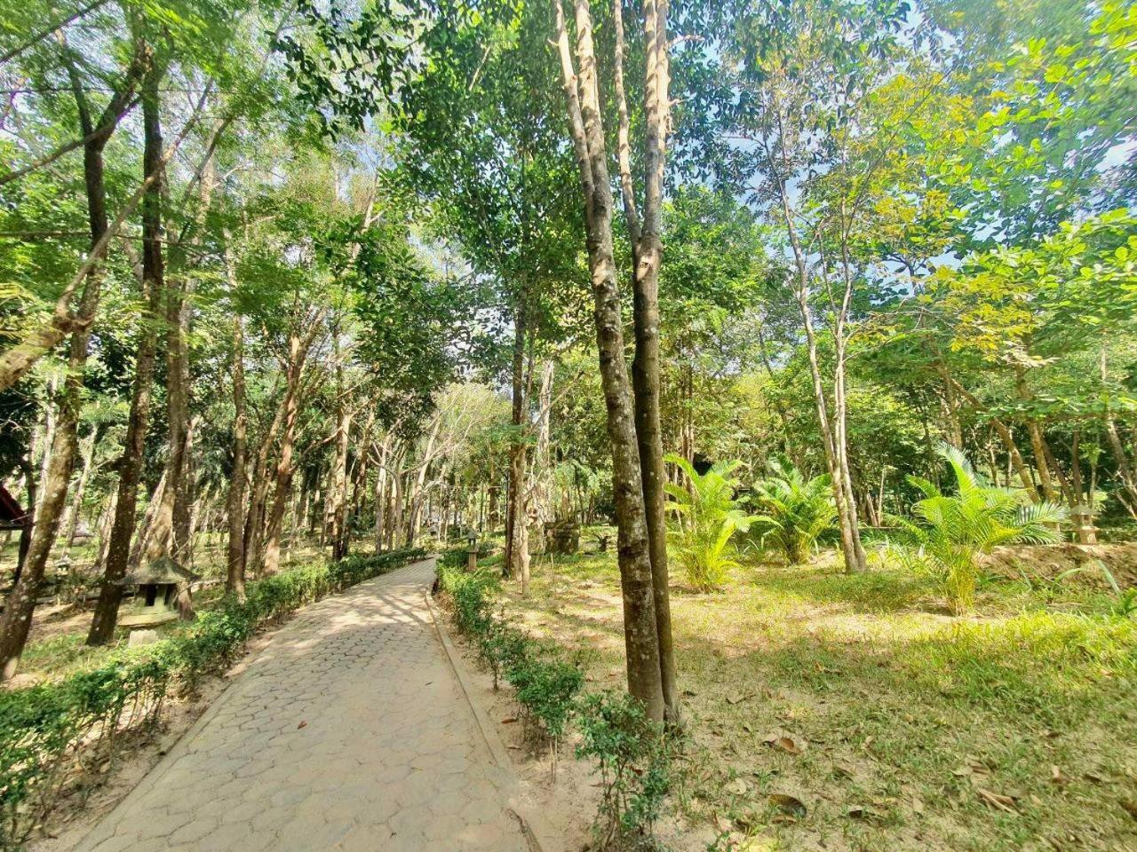 Kirirom Hillside Resort Kampong Speu Екстер'єр фото